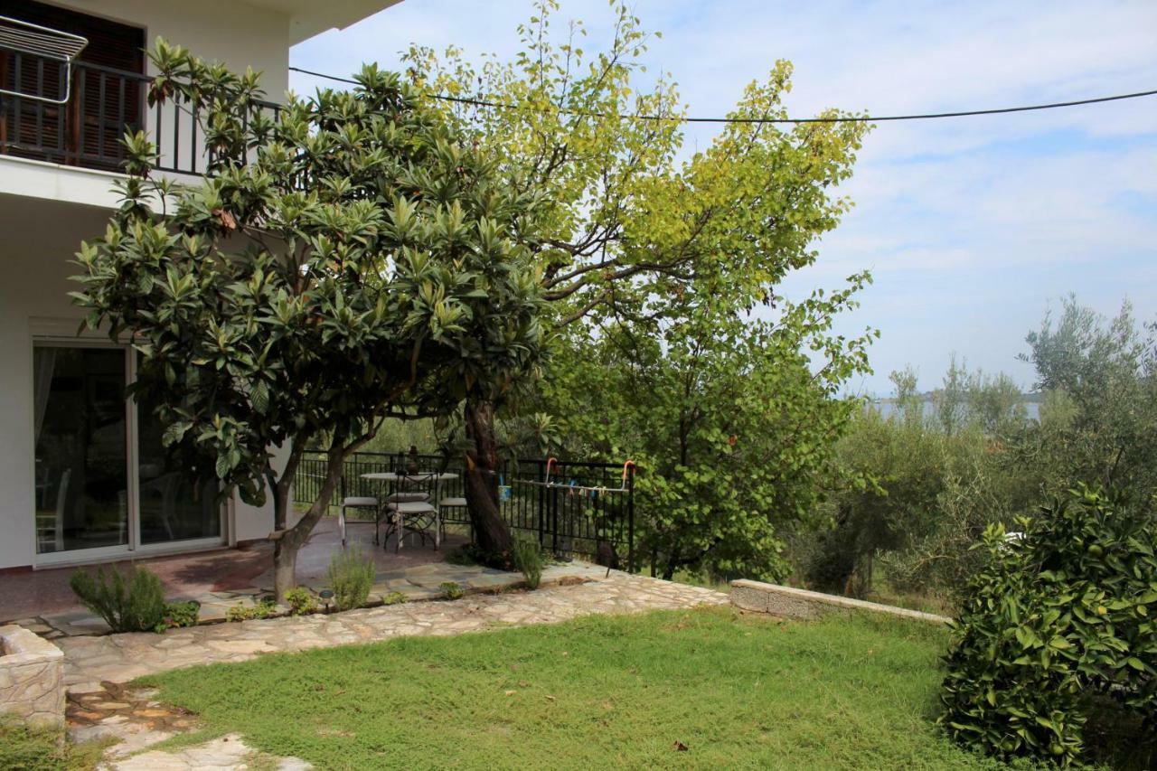 Ferienwohnung Philippos 2 Diaporos Exterior foto